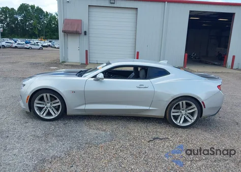 2016 Chevrolet Camaro 2Lt z USA, uszkodzony, nr VIN 1G1FD1RS2G0170811
